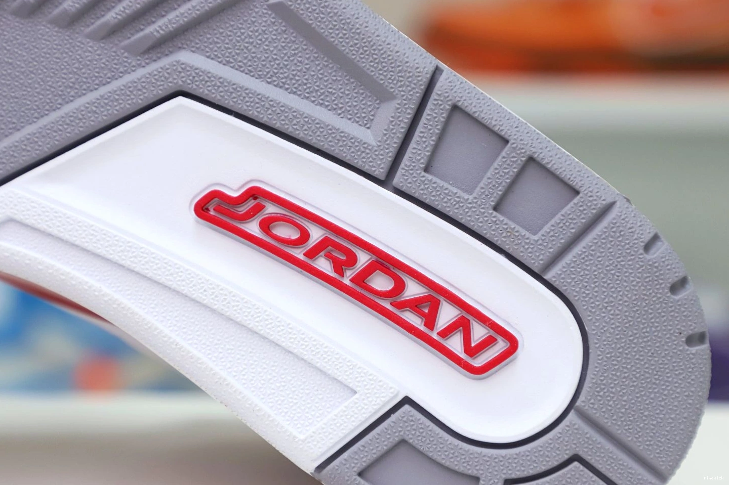 Retro Cardinal Air  Jordan Red(CT8532-126） 3 0301